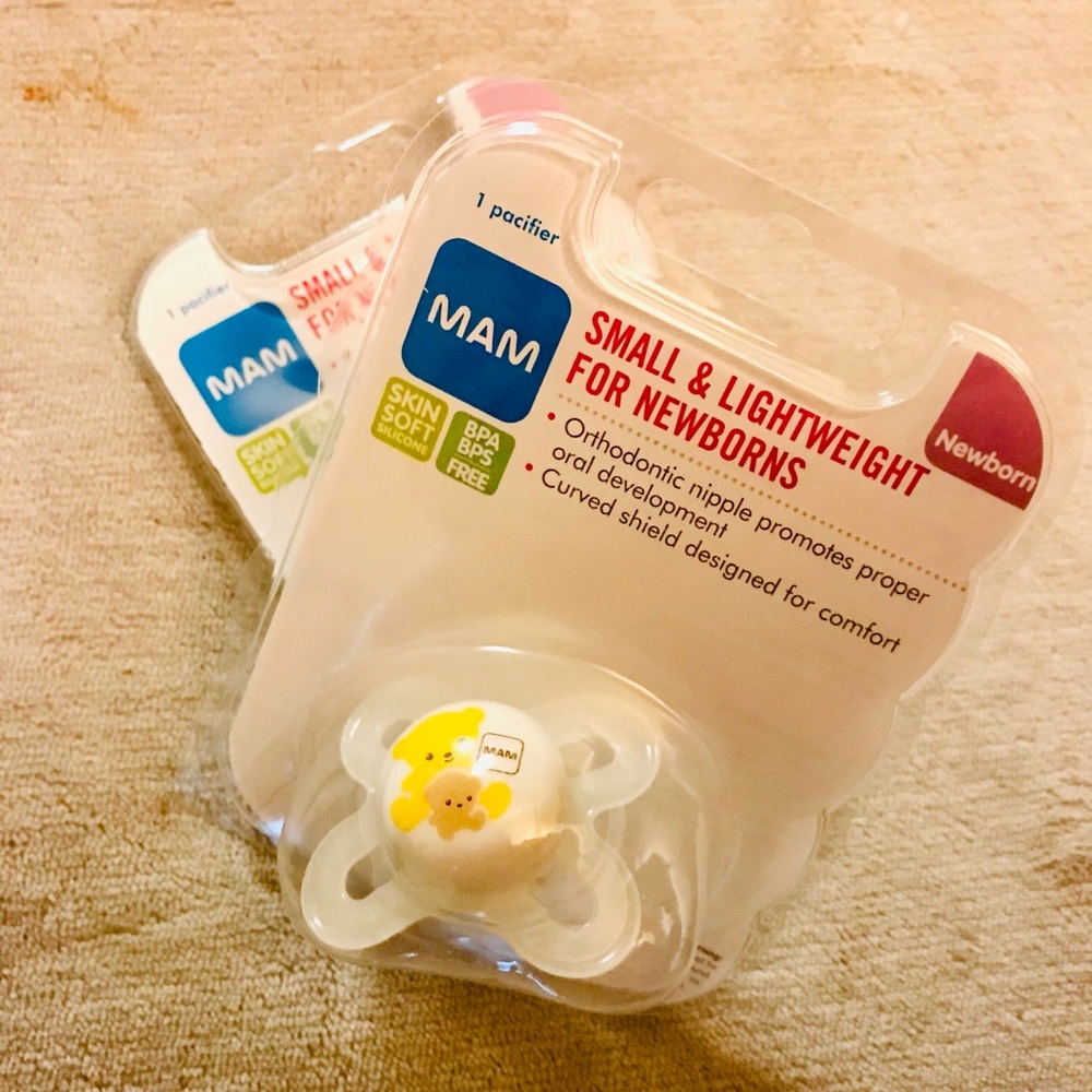 MAM Newborn Pacifier, 2 single packs. 0-2 Months